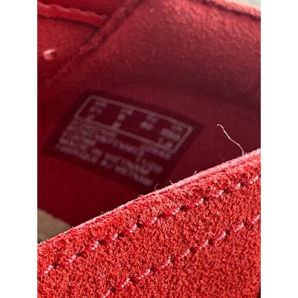 Clarks Womens Juliet Hayes Loafers Flats Size 9 Minimalist Comfort Slip On Red - Picture 12 of 12